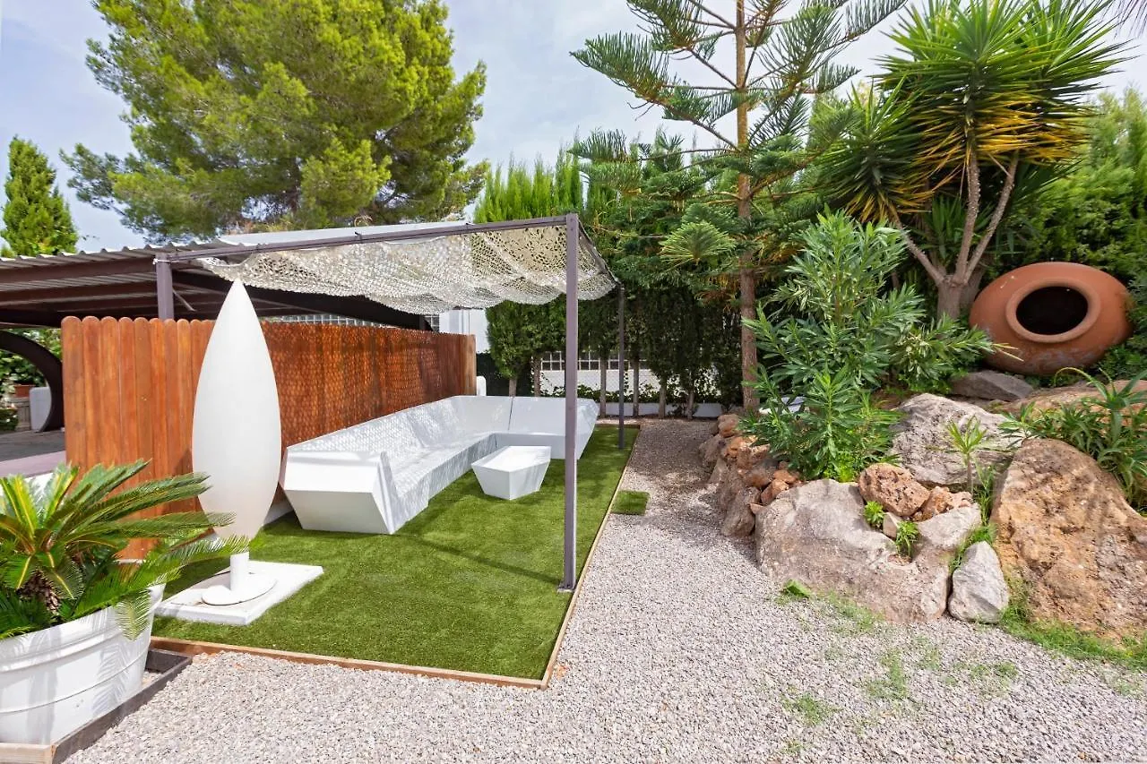 Villa In Ibiza Town With Private Pool, Sleeps 10 圣若法尔萨克鲁