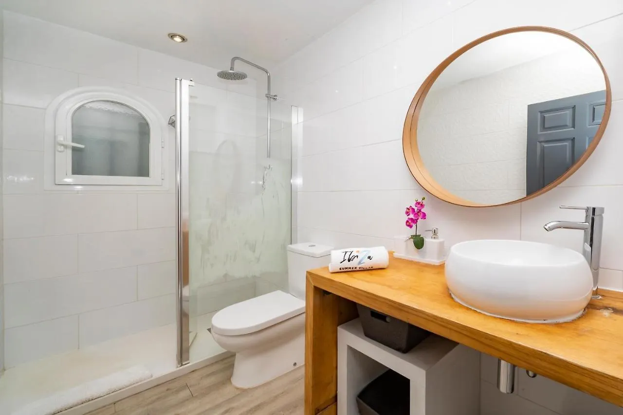 Villa In Ibiza Town With Private Pool, Sleeps 10 圣若法尔萨克鲁